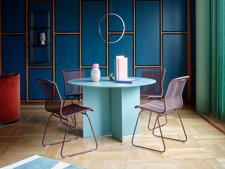Montana_Panton One_Marcel_BlackRed_w.jpg