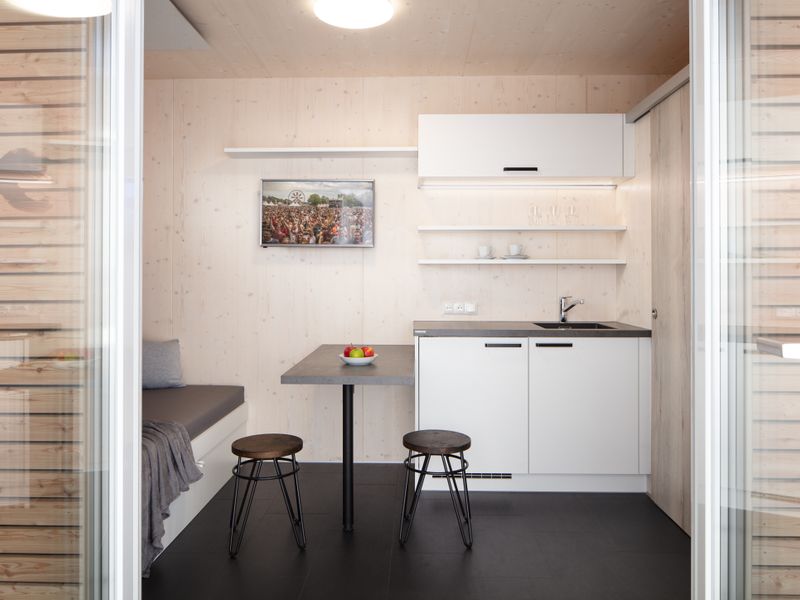 material-competition-project-images-importnnzCO1