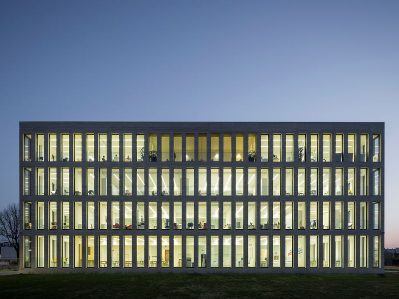 material-competition-project-images-importsafW1U