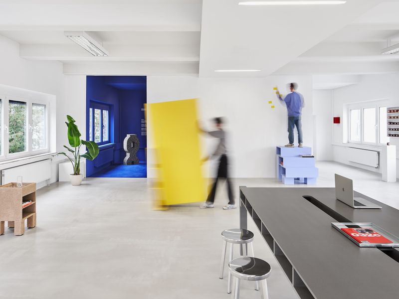 8Minutes_ConceptOffice3.jpg