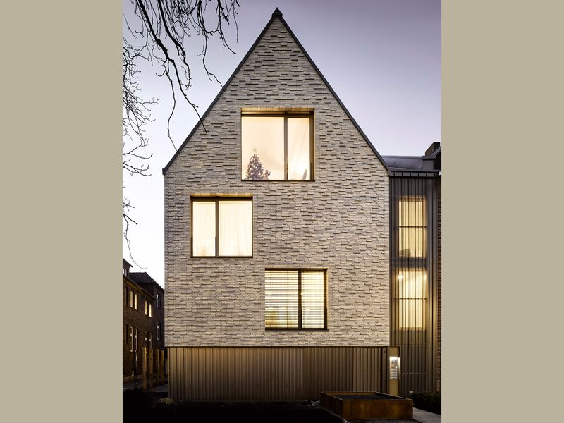 Mp2023_KRESINGS_Haus M_01.jpg