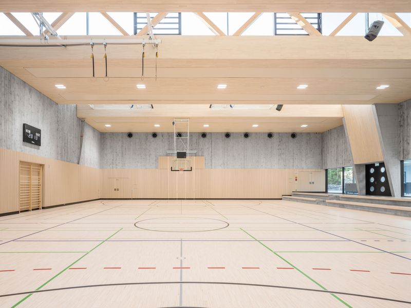7_Ersatzneubau Sporthalle Fasanenhofschule Stuttgart_Halle_Ansicht_Nord_4 zu 3.jpg