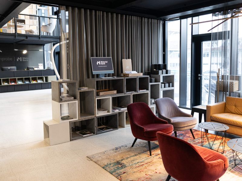 Material Bank at raumprobe showroom_05.jpg