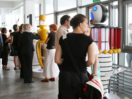 NE-07-06-Westag-Triadisches-Ballett_02.jpg.jpg