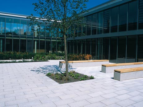 C2847-01-04.jpg